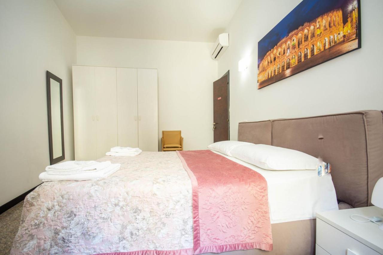 Residenza Bra Apartment Verona Buitenkant foto
